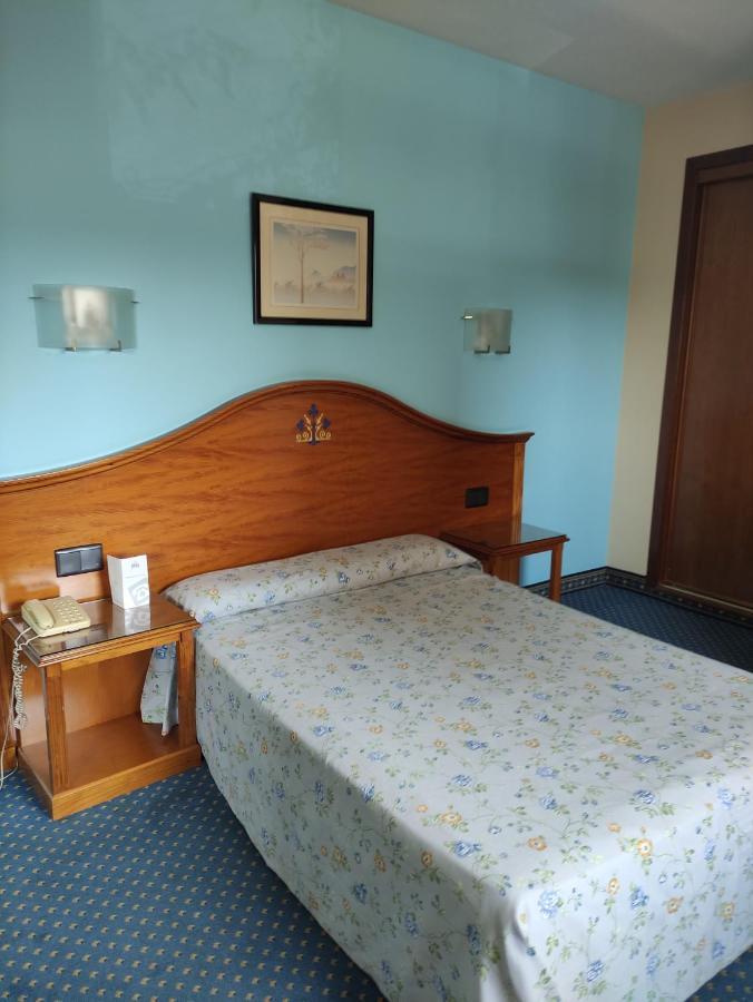 Hotel Ebora By Vivere Stays Talavera de la Reina Eksteriør billede