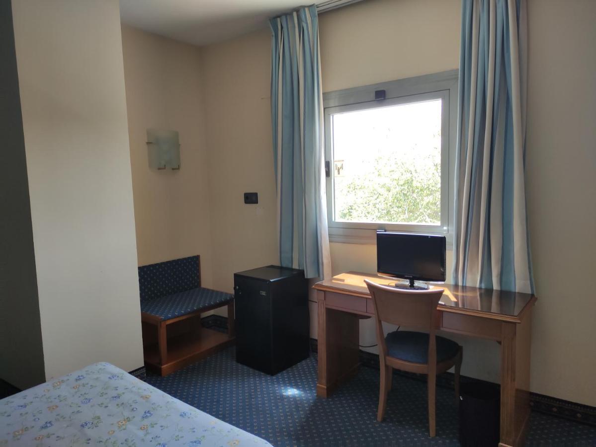 Hotel Ebora By Vivere Stays Talavera de la Reina Eksteriør billede